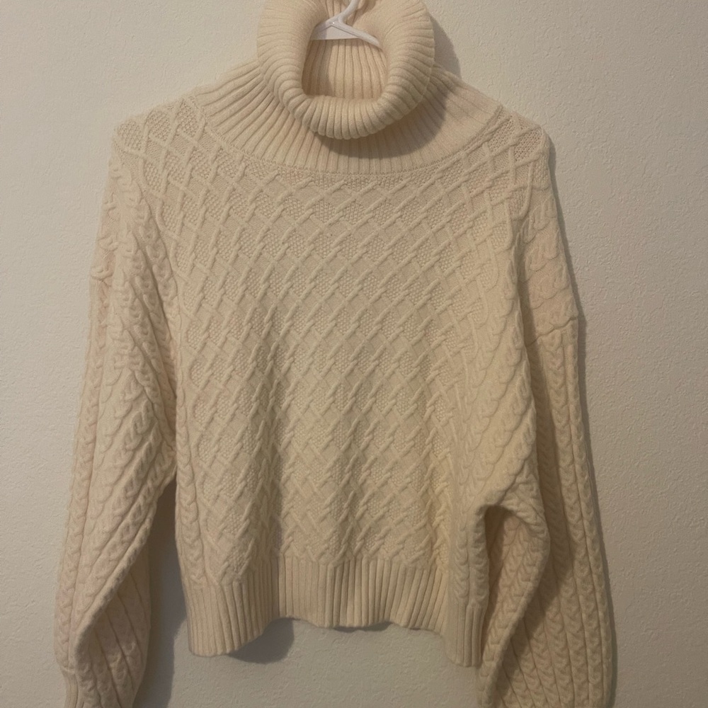 Off white sweater